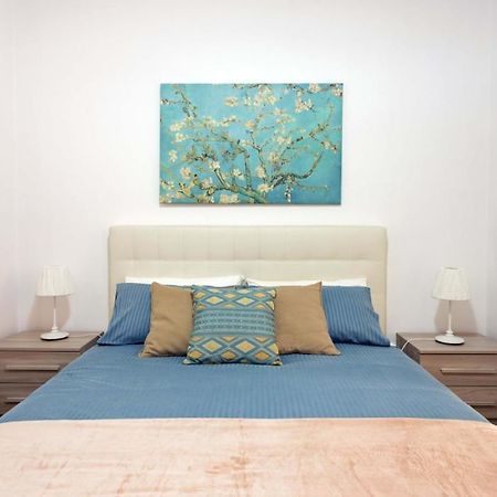 Centre Apartment Grotte Bianche 2 Catania Luaran gambar